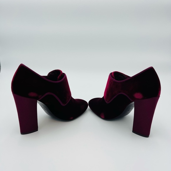 NEW TORY BURCH CARLEY VELVET ANKLE BOOTIES - Picture 8 of 10